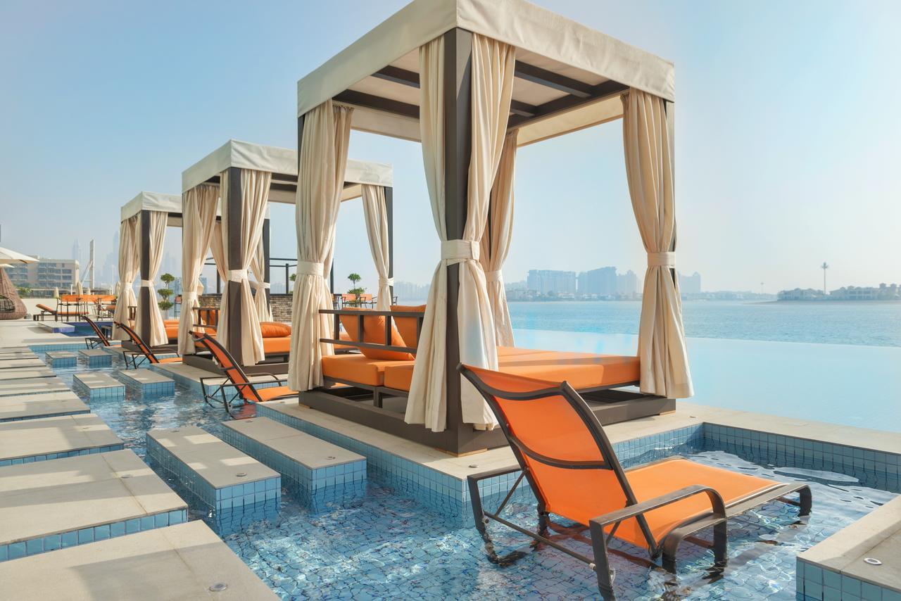 Royal And The Palm Resort
